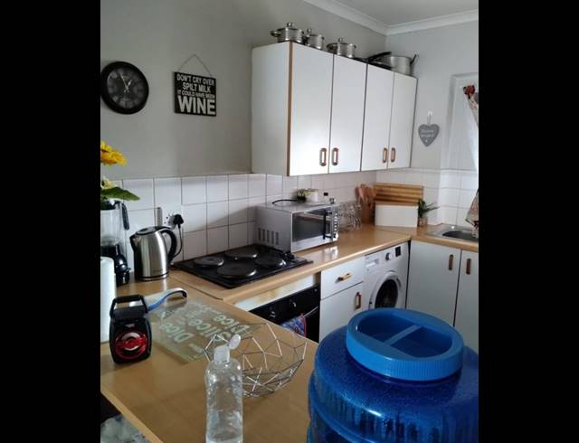 1 BEDROOM APARTMENT FOR SALE IN DIE HOEWES